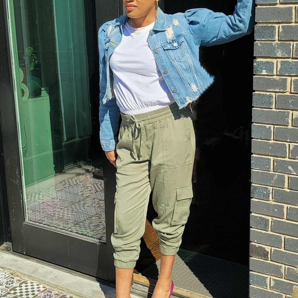 Cropped vintage style denim jacket - Picture 2 of 3